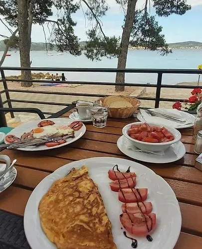 Mobile Stella Iii Soline Camping Biograd Na Moru