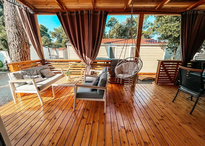 Mobile Stella Iii Soline 4* Biograd Na Moru